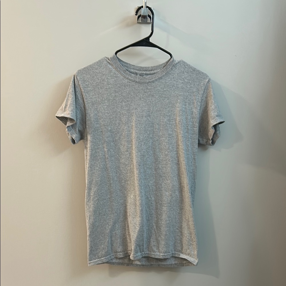 Gildan Gray Short Sleeve Crew Neck Tee